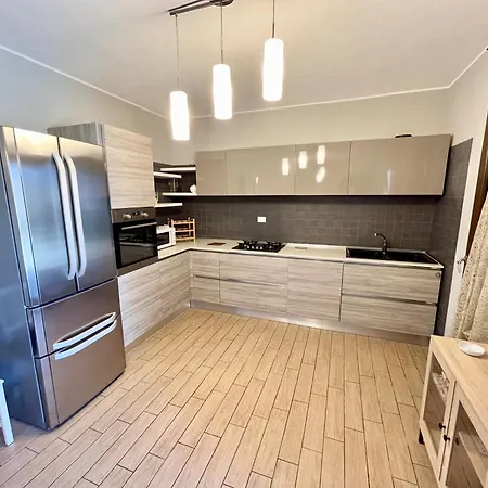 Casa Alessandro By La Via Del Mare Viaggi E Vacanze 度假居